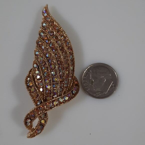 Vintage Gold Tone 2 1/2" Feather Wing Pin Brooch with Rhinestones - Picture 8 of 10